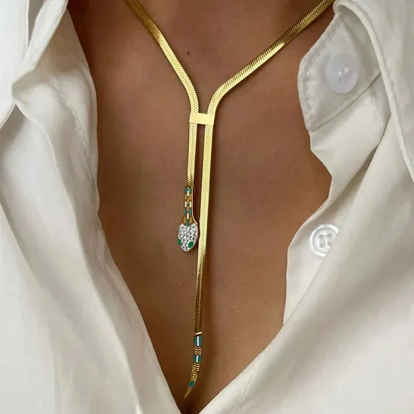 Gold_Serpenti_Necklace_For_Women